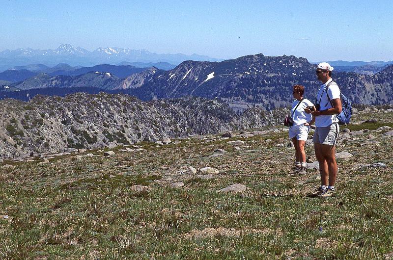 1999-08 Jon and Bobbi Mt Rainier NP 07.jpg